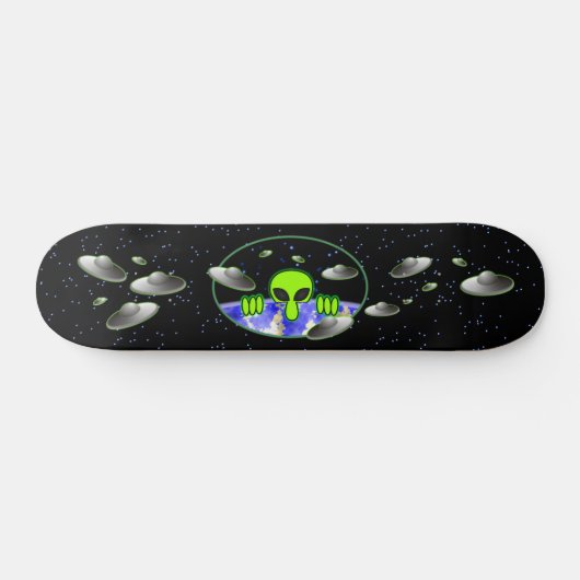 Alien Kilroy Skateboard (Horizontal)