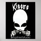 Alien, Kisses bearbeiten Text, Poster (Vorne)