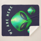 Alien Köpfe "Wir sind hier" Sherpadecke (Vorderseite (Horizontal))