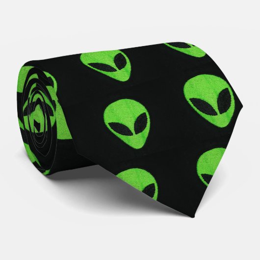 Alien Krawatte (Gerollt)