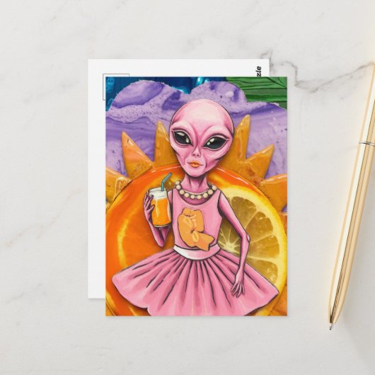 Alien Lady in Rosa mit Orangensaft, Orangensonne Postkarte (Vorderseite/Rückseite Beispiel)