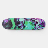 Alien Laseraugen mit Reptilienzunge Skateboard (Horizontal)