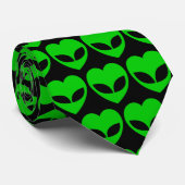 Alien Liebe Heart Neck Tie Krawatte (Gerollt)