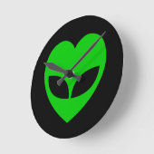 Alien Liebe Herz Runde Wanduhr (Winkel)