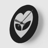 Alien Liebe Herzrunden Runde Wanduhr (Winkel)