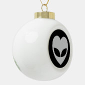 Alien Liebe Herzstück Keramik Ball Weihnachtsfeier Kugel-Ornament (Links)