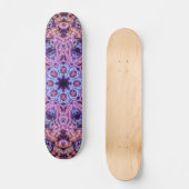 Alien Lila Psychedelic Kaleidoscopic Mandala Skateboard (Vorderseite)