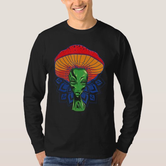 Alien Mushroom Head for Hat with Mandala T-Shirt (Vorderseite)