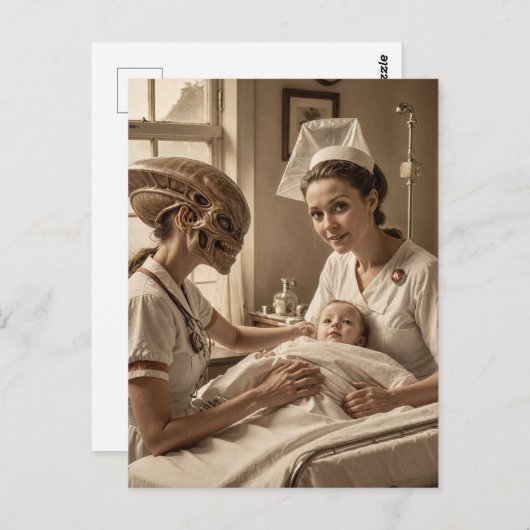 Alien Nurse Postkarte (Vorne/Hinten)