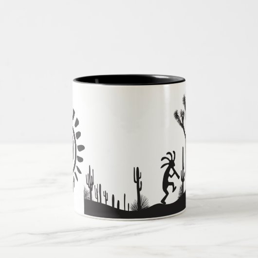 Alien oder Lebensform Wüste Kokopelli Zweifarbige Tasse (Mittel)