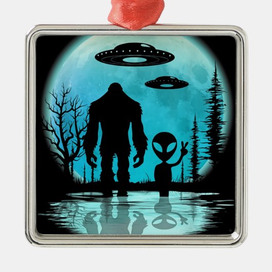 Alien Ornament Aus Metall (Vorne)