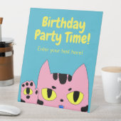 Alien Pocket Cat Sockelschild (In Situ)