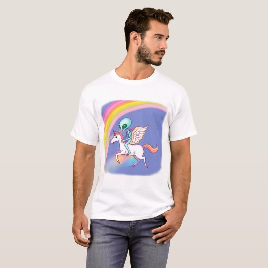 Alien riding a Pegasus T-Shirt (Vorne ganz)