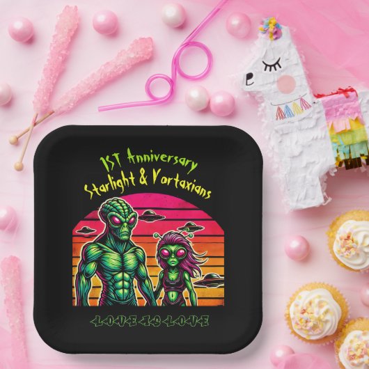 Alien Romance im kosmischen Himmel Pappteller (Party)