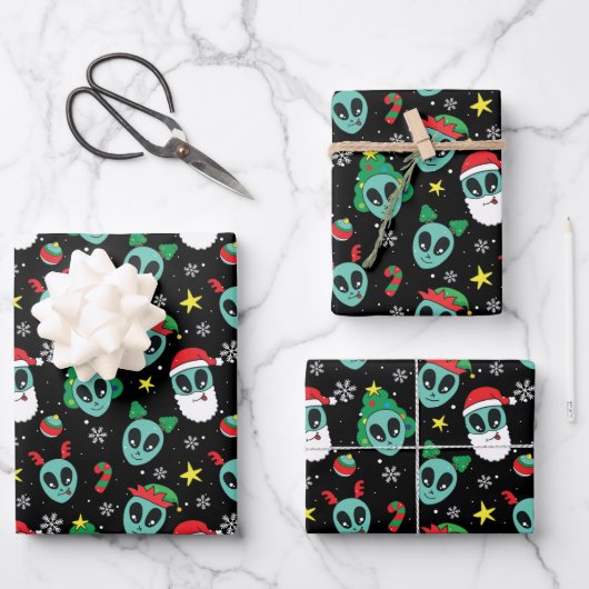 Alien Santa Claus Snowflakes Weihnachtsbaum Geschenkpapier Set (Vorderseite)
