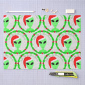 Alien Santa Holly Wreath Pattern Albern Fun LGM Seidenpapier (Handwerk)