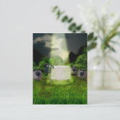 Alien Sheep Experiment Postcard Postkarte (Stehend Vorderseite)