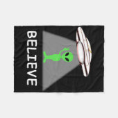 Alien Shirt - I Believe New Cool Ufo Fleecedecke (Vorderseite (Horizontal))