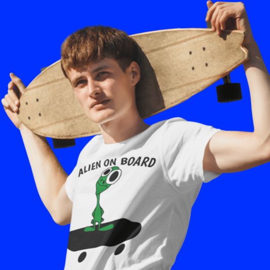 ALIEN SKATEBOARDER FUNNY T - Shirt