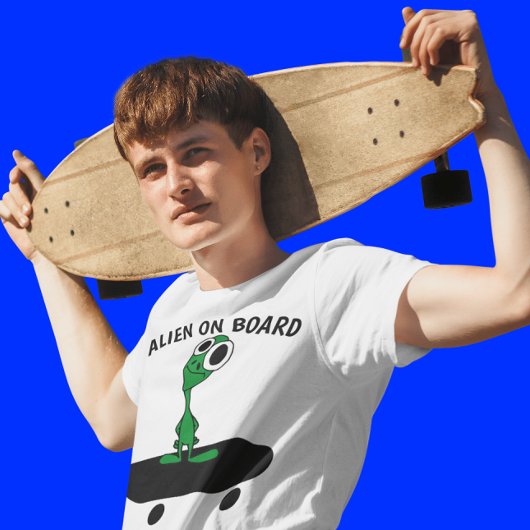 ALIEN SKATEBOARDING T - Shirt