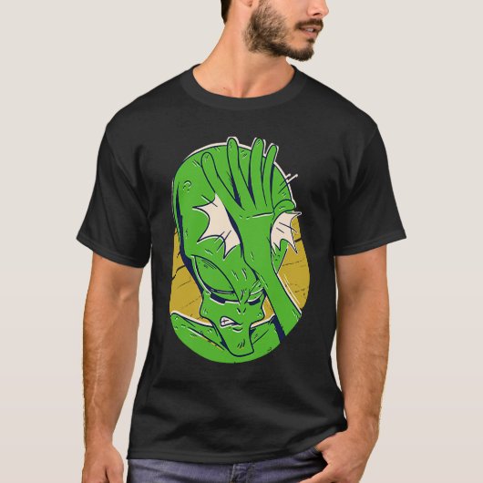 Alien Space Außerirdischen T-Shirt (Vorderseite)