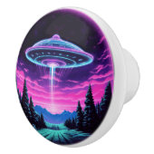 Alien Spaceship Retro Futuristic Keramikknauf (Rechts)