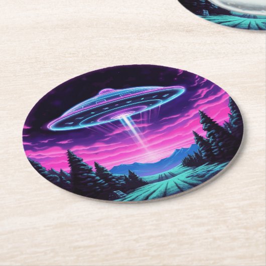 Alien Spaceship Retro Futuristic Runder Pappuntersetzer (Angewinkelt)