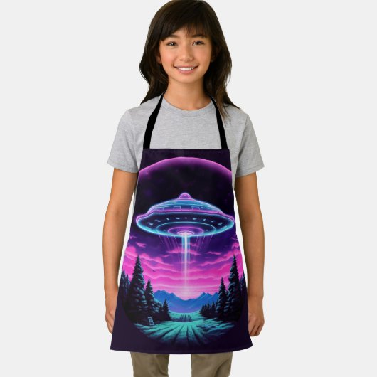 Alien Spaceship Retro Futuristic Schürze (Insitu)