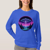 Alien Spaceship Retro Futuristic T-Shirt (Vorderseite)
