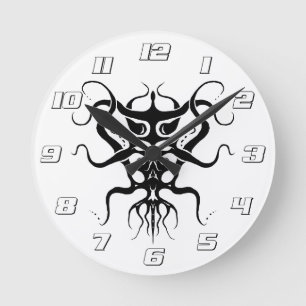 Alien Species Tribal Tattoo Design - schwarz Runde Wanduhr