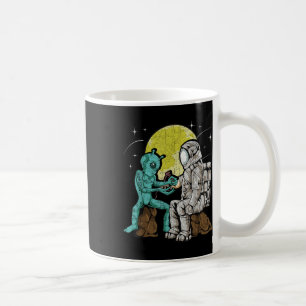 Alien-Tätowierer-Astronaut-Tattoo-Vintage-Tätowier Kaffeetasse