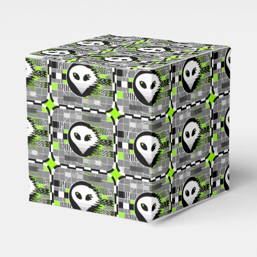 Alien TV Multi Gevor Box Geschenkschachtel (Vorderseite)