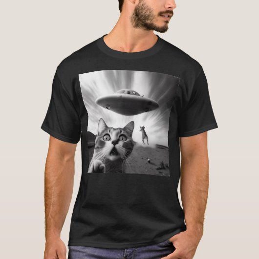 Alien UFO Funny Cat (2) T-Shirt (Vorderseite)
