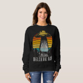 Alien Ufo glaubt, dass Data Alien Abduction Spaces Sweatshirt (Vorne ganz)