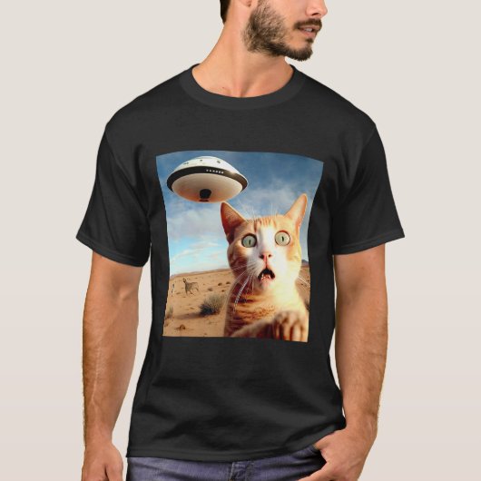Alien-UFO-Katze 2 T-Shirt (Vorderseite)