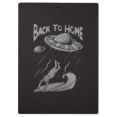 alien ufo surfing illustration with back to home   klemmbrett (Rückseite)