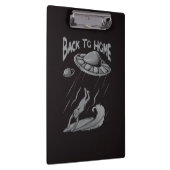 alien ufo surfing illustration with back to home   klemmbrett (Rechts)