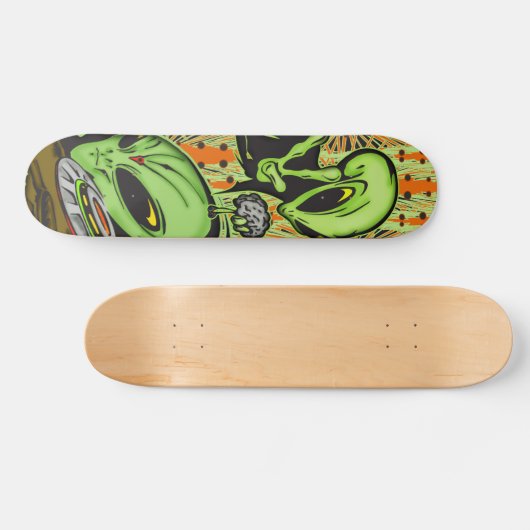 Alien und FliegenSaucer UFO Skateboard (Horizontal)