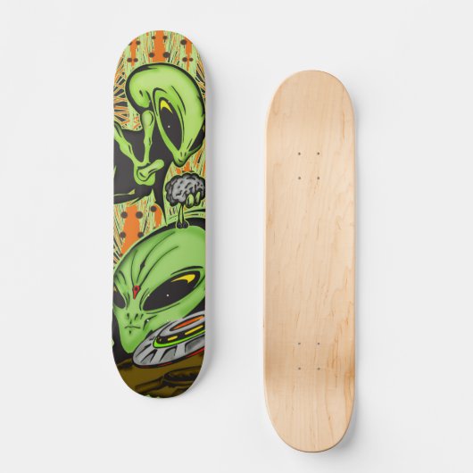 Alien und FliegenSaucer UFO Skateboard (Vorderseite)