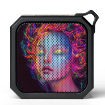 Alien Woman mit kosmischem Haar