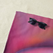 Alien Woman mit kosmischem Haar Strandtuch (Beispiel)