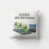 Aliens Run the World Kissen (Vorderseite)