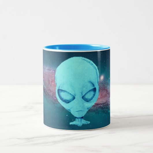 Alienwear aquamarine alien-Tasse Zweifarbige Tasse (Mittel)
