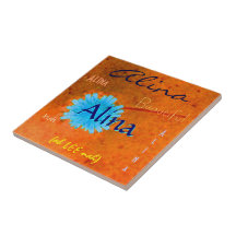 Alina Name und irische Bedeutung mit blauer Blume