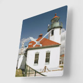 Alki Point Lighthouse, Seattle Washington Quadratische Wanduhr (Winkel)