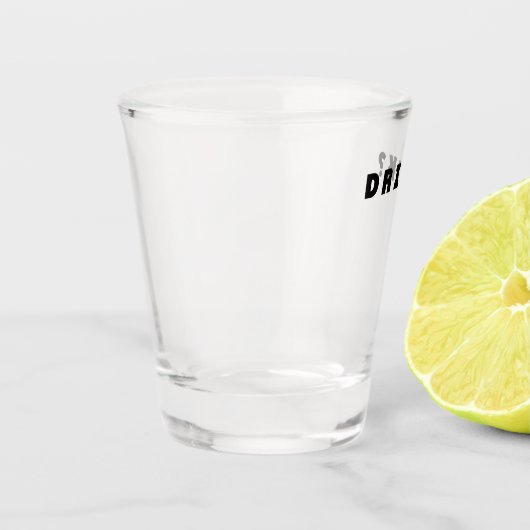 Alkohol trinken schnapsglas (Links)