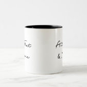 All das und mehr Zitat Zweifarbige Tasse (Mittel)
