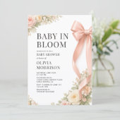 All in One Baby In Bloom Pink Bow Baby Shower Einladung (Stehend Vorderseite)