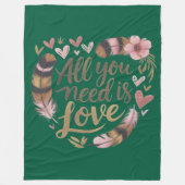 All You Need Is Love – A Gentle Boho Whisper Fleecedecke (Vorderseite)