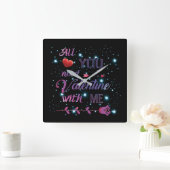 All You Need Is Valentine With Me Quadratische Wanduhr (Zuhause)
